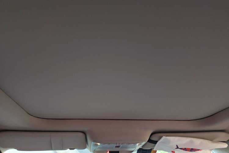 Used Renault Koleos 2018 2.5L Two-Wheel Drive Prestige Edition Headliner