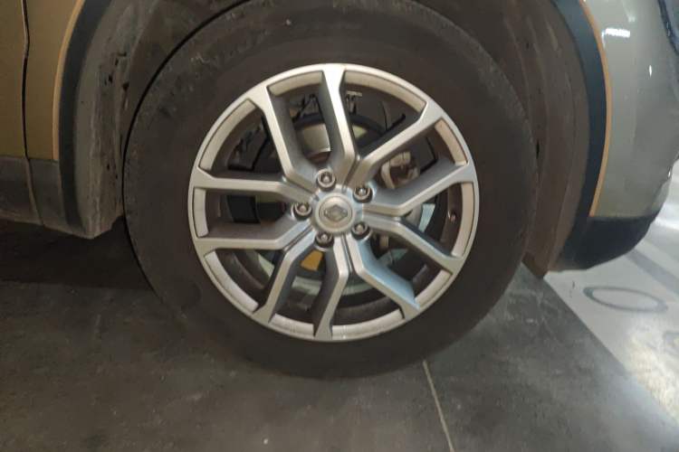 Used Renault Koleos 2018 2.5L Two-Wheel Drive Prestige Edition Right Front Wheel Hub