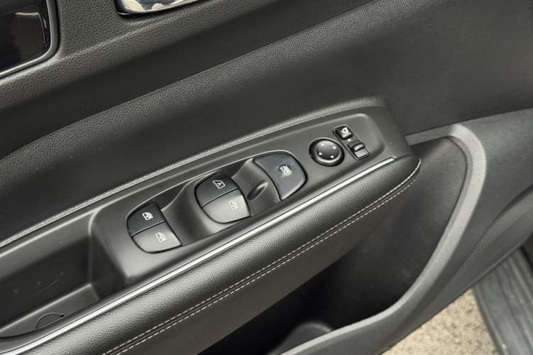 Used Renault Koleos 2019 SCe230 4x4 Explore Smart Luxury Edition China V Standard Interior 6