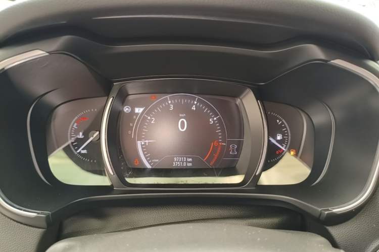Used Renault Koleos 2019 SCe200 Two-Wheel Drive Explore Smart Edition China VI Standard Instrument Cluster