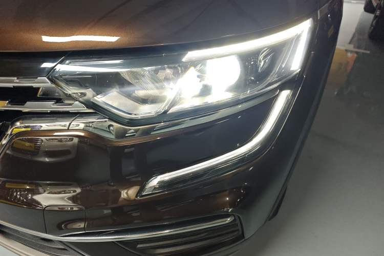 Used Renault Koleos 2019 SCe200 Two-Wheel Drive Explore Smart Edition China VI Standard Left Front Headlight
