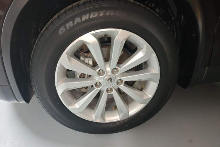 Used Renault Koleos 2019 SCe200 Two-Wheel Drive Explore Smart Edition China VI Standard Left Front Wheel Hub
