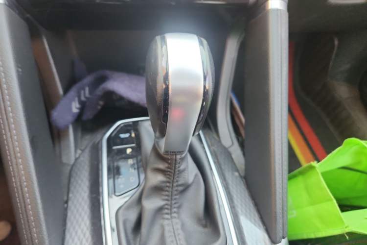 Used Renault Koleos 2019 SCe200 Two-Wheel Drive Explore Smart Edition China VI Standard Gear Lever