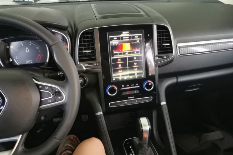 Used Renault Koleos 2019 SCe200 Two-Wheel Drive Explore Smart Edition China VI Standard Center Console