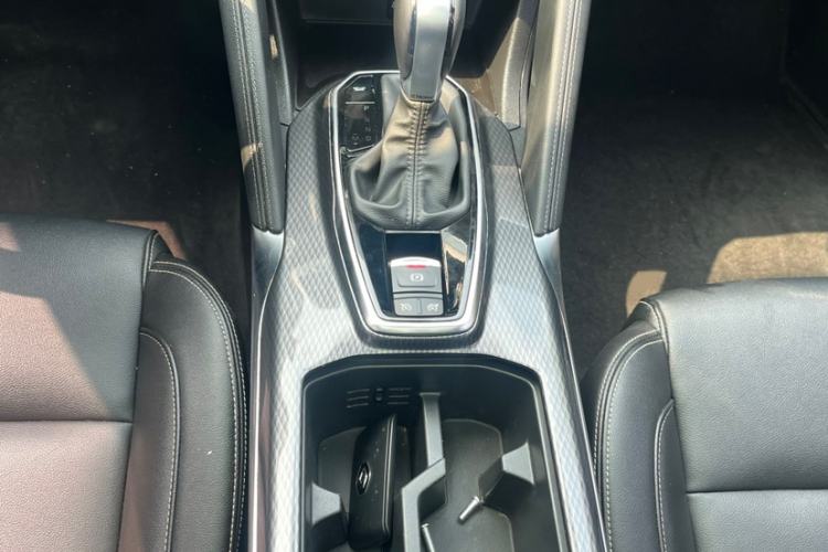 Used Renault Koleos 2019 SCe200 Two-Wheel Drive Explore Smart Edition China VI Standard Interior 7