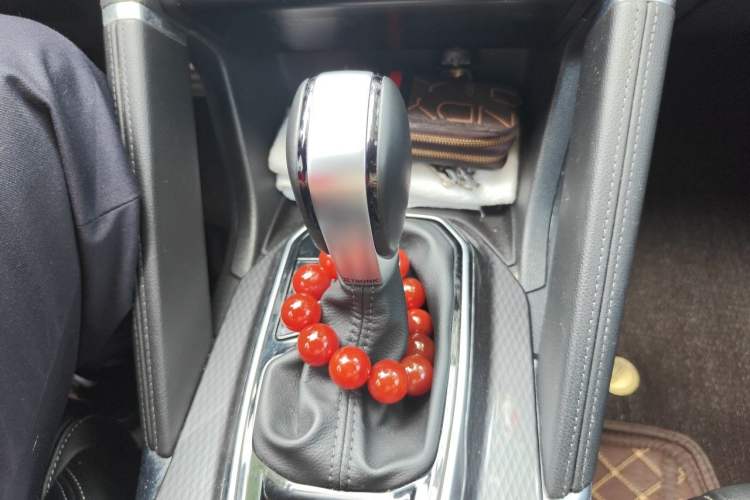 Used Renault Koleos 2019 SCe200 Two-Wheel Drive Explore Smart Enjoyment Version China VI Standard Gear Lever