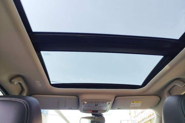 Used Renault Koleos 2019 SCe200 Two-Wheel Drive Explore Smart Edition China VI Standard Headliner