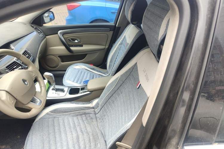 Used Renault Laguna 2009 2.0T Left Front Seat