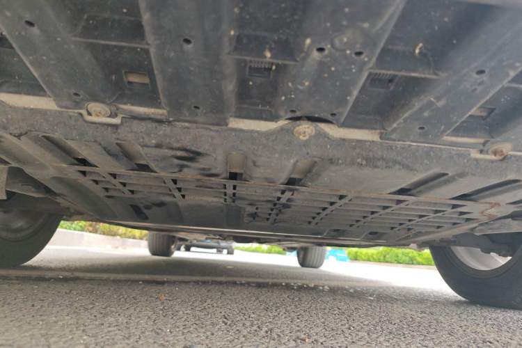 Used Renault Laguna 2011 2.0T Comfort Edition Chassis Front
