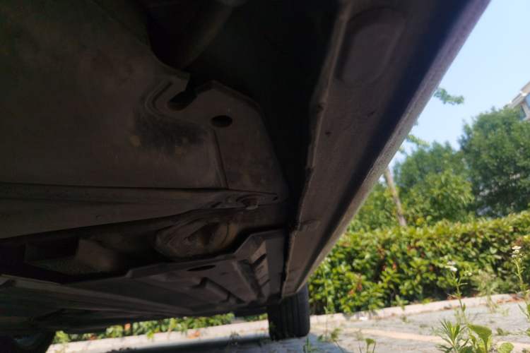 Used Renault Laguna 2011 2.0T Comfort Edition Chassis Rear Right