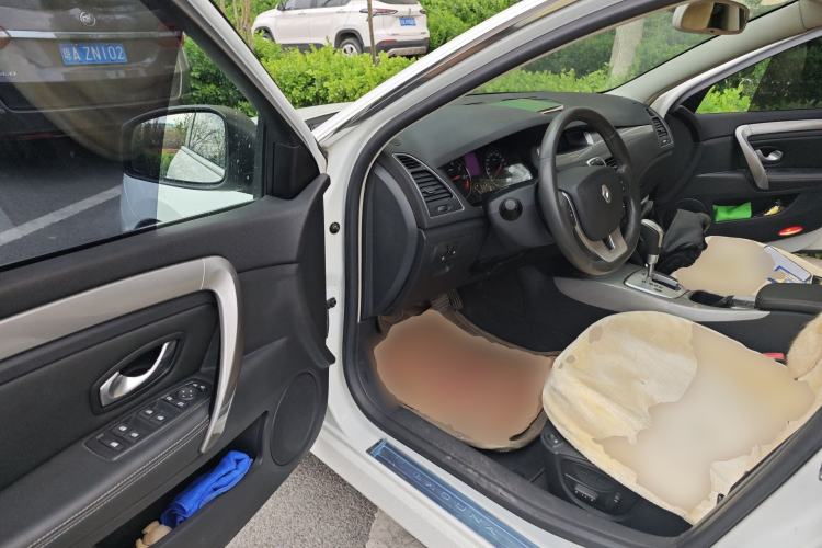 Used Renault Laguna 2011 2.0T Comfort Edition Driver Seat