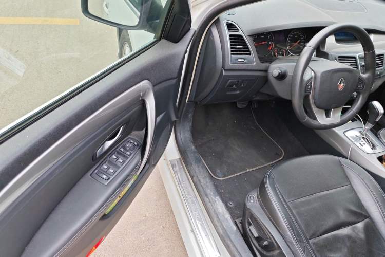 Used Renault Laguna 2011 2.0T Comfort Edition Driver Seat