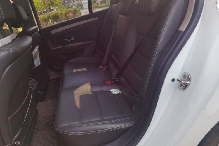 Used Renault Laguna 2011 2.0T Comfort Edition Left Rear Seat