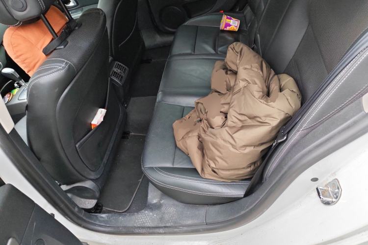 Used Renault Laguna 2011 2.0T Comfort Edition Left Rear Seat