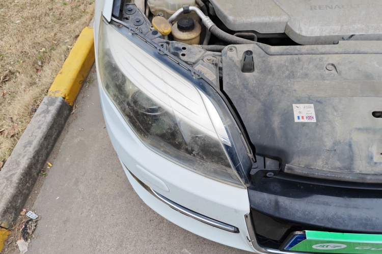 Used Renault Laguna 2011 2.0T Comfort Edition Right Front Headlight
