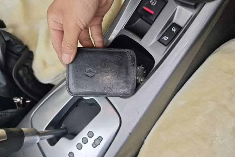 Used Renault Laguna 2011 2.0T Comfort Edition Vehicle Key