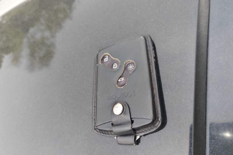 Used Renault Laguna 2011 2.0T Comfort Edition Vehicle Key