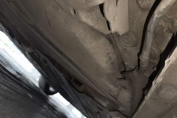 Used Renault Laguna 2012 Gu Bei 2.0T Luxury Navigation Edition Chassis Rear Right