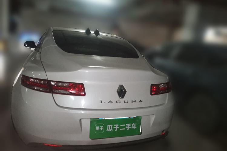 Used Renault Laguna 2012 Gu Bei 2.0T Luxury Navigation Edition Rear