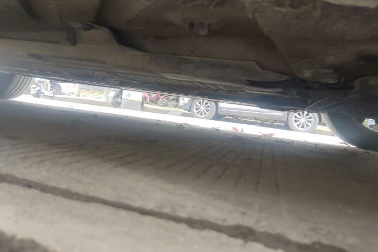 Used Renault Latitude 2011 2.0L CVT Luxury Navigation Edition Chassis Rear Left