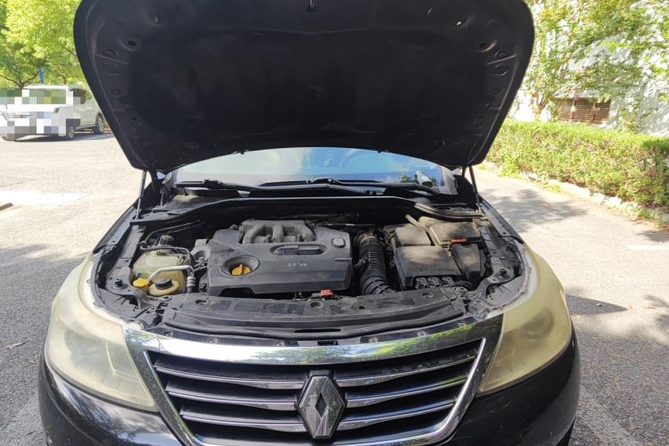 Used Renault Latitude 2011 2.5L Automatic Flagship Navigation Edition Engine Bay