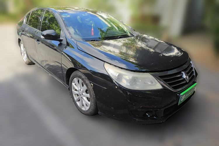 Used Renault Latitude 2011 2.5L Automatic Flagship Navigation Edition Front Right 45 Deg