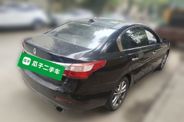 Used Renault Latitude 2011 2.0L CVT Luxury Navigation Edition Rear Right 45 Deg