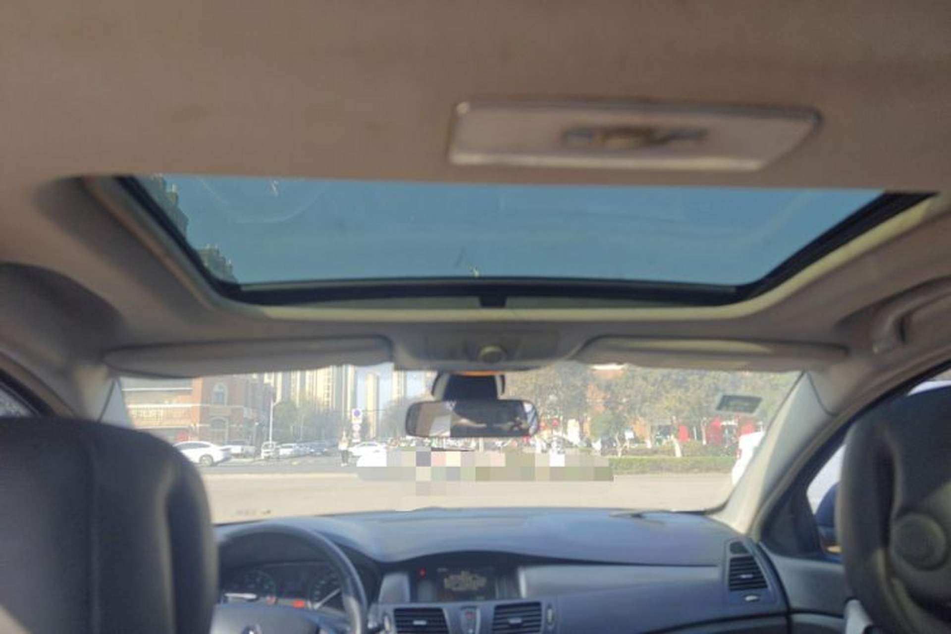 Used Renault Latitude 2011 2.0L CVT Luxury Navigation Edition Headliner