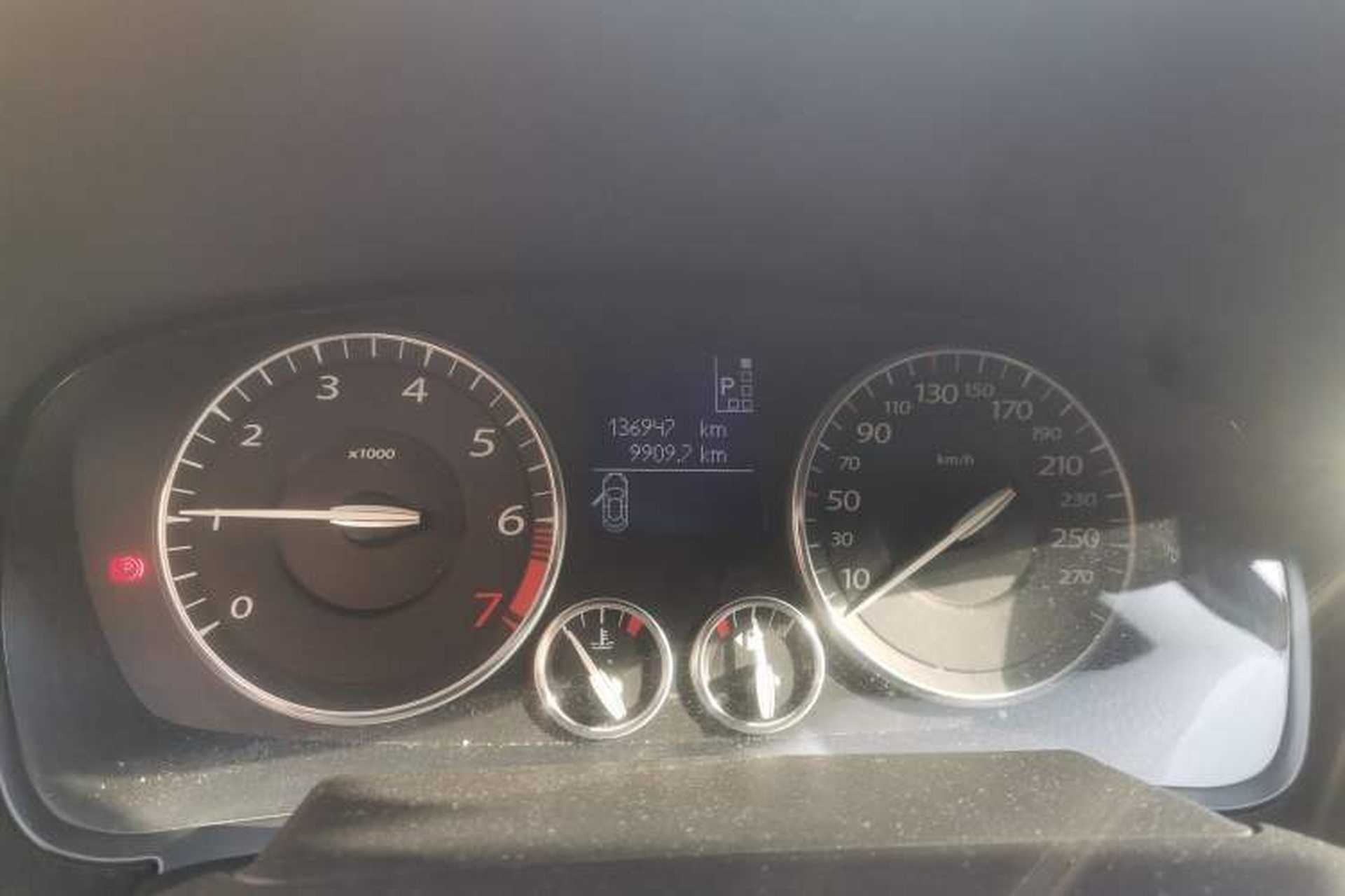 Used Renault Latitude 2011 2.5L Automatic Luxury Navigation Edition Instrument Cluster