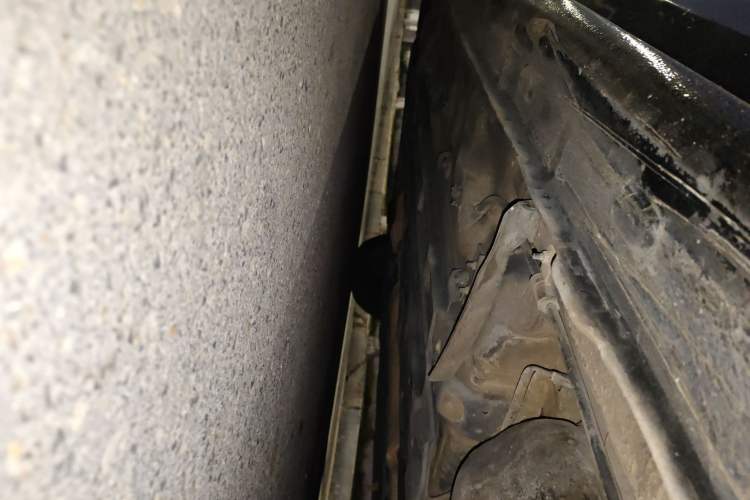 Used Renault Latitude 2013 2.0L CVT Fashion Edition Chassis Rear Left