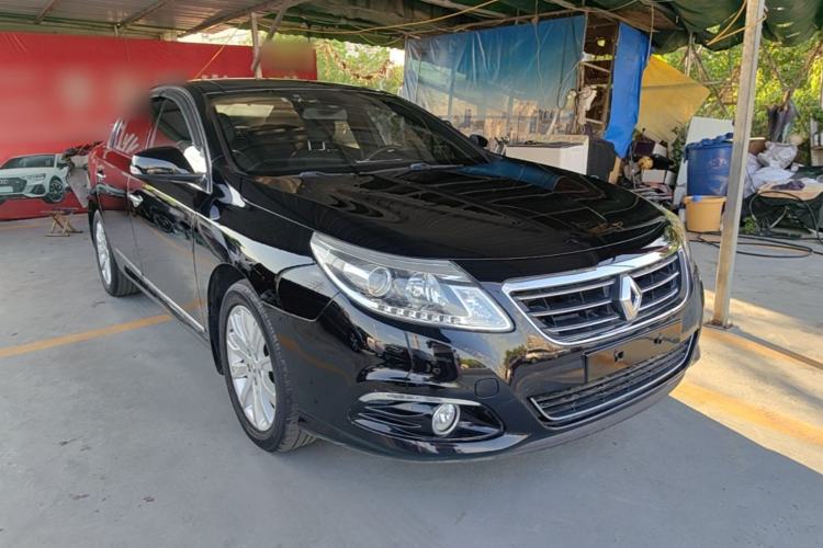 Used Renault Latitude 2013 Facelift 2.0L CVT Luxury Edition Exterior 1