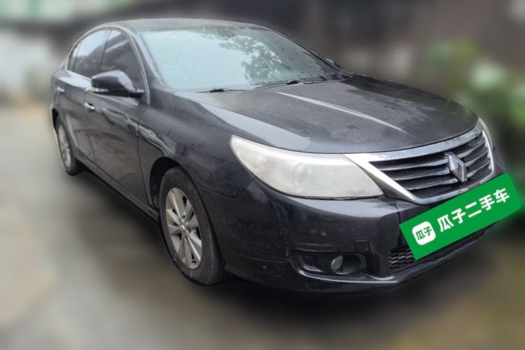 Used Renault Latitude 2013 Revised Version 2.0L CVT Comfort Edition Front Right 45 Deg