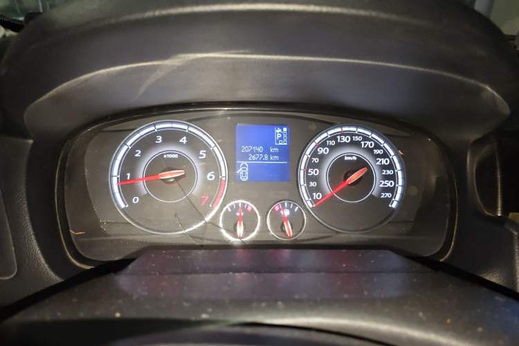 Used Renault Latitude 2013 2.0L CVT Fashion Edition Instrument Cluster