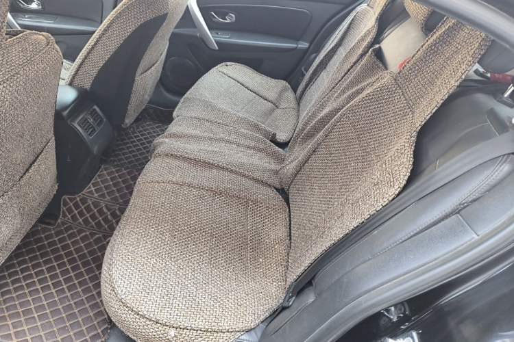 Used Renault Latitude 2013 Facelift 2.0L CVT Luxury Edition Left Rear Seat