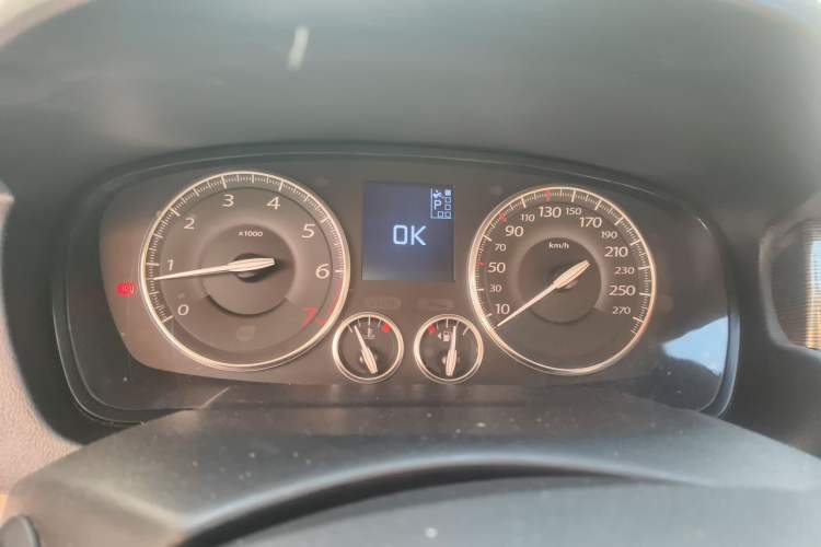 Used Renault Latitude 2013 Facelift 2.0L CVT Luxury Edition Instrument Cluster