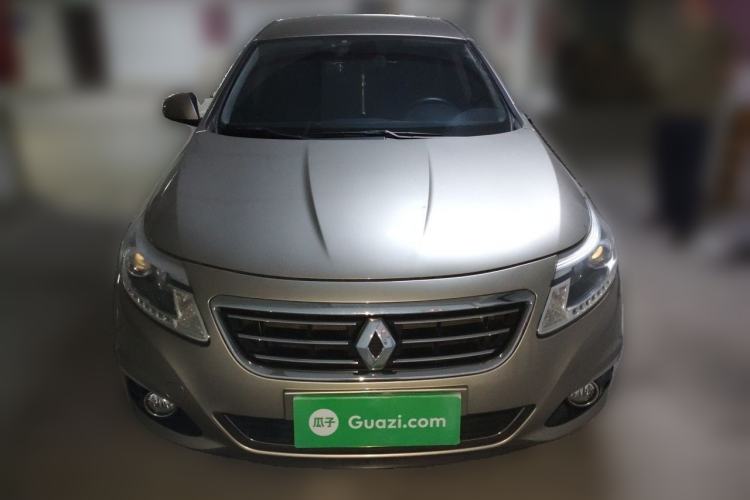 Used Renault Latitude 2013 Revised Version 2.0L CVT Comfort Edition Front