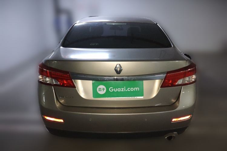 Used Renault Latitude 2013 Revised Version 2.0L CVT Comfort Edition Rear