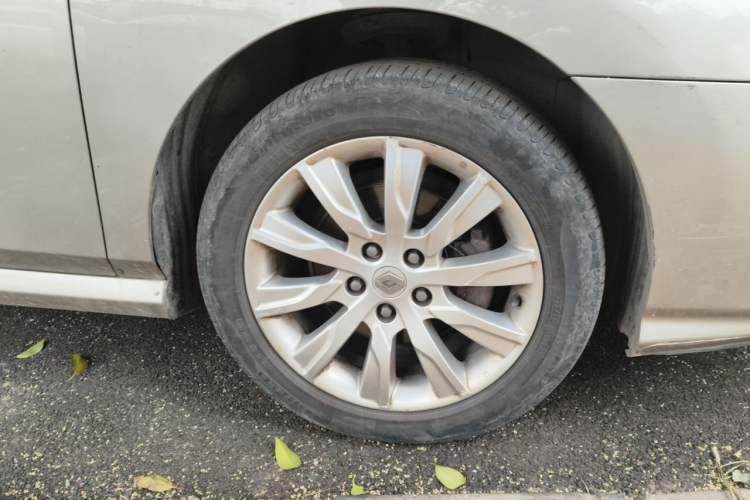 Used Renault Latitude 2013 Revised Version 2.0L CVT Comfort Edition Right Front Wheel Hub