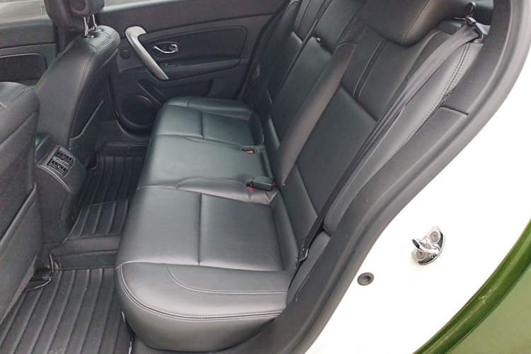 Used Renault Latitude 2013 Facelift 2.0L CVT Luxury Edition Left Rear Seat