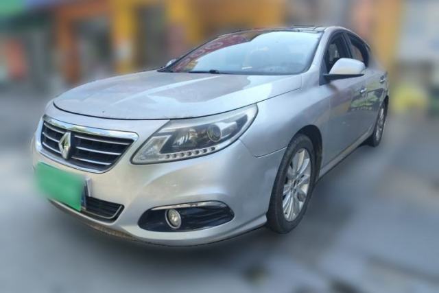 Used Renault Latitude 2013 Facelift 2.0L CVT Luxury Edition