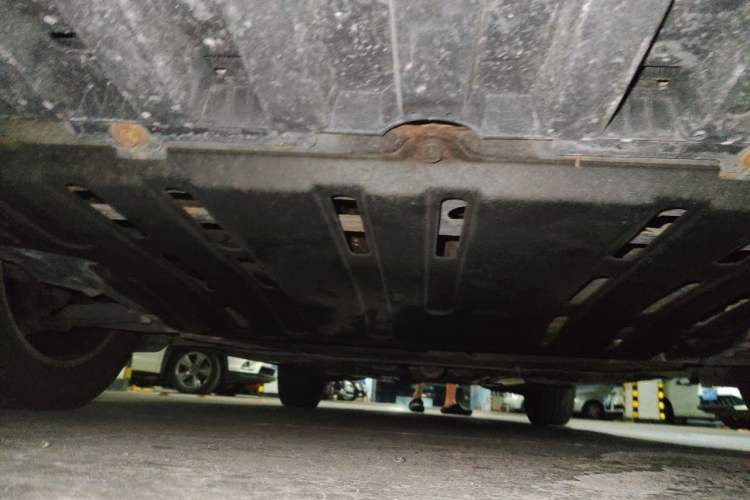 Used Renault Latitude 2013 Revised Version 2.0L CVT Comfort Edition Chassis Front