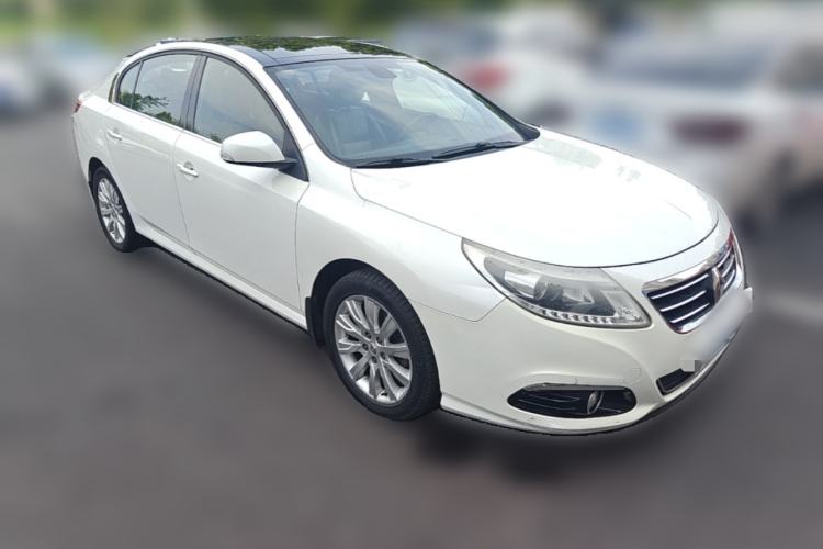 Used Renault Latitude 2013 Facelift 2.0L CVT Luxury Edition Front Right 45 Deg