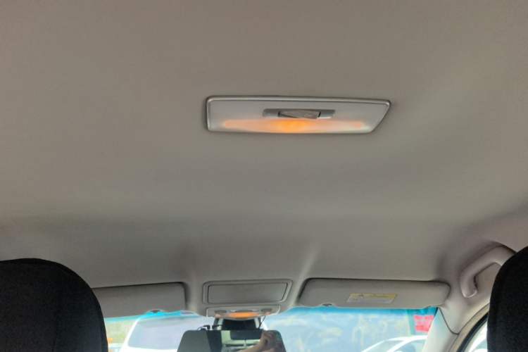 Used Renault Latitude  Headliner