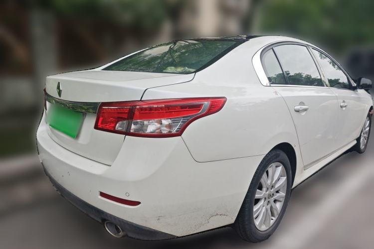 Used Renault Latitude 2013 Facelift 2.0L CVT Luxury Edition Rear Right 45 Deg