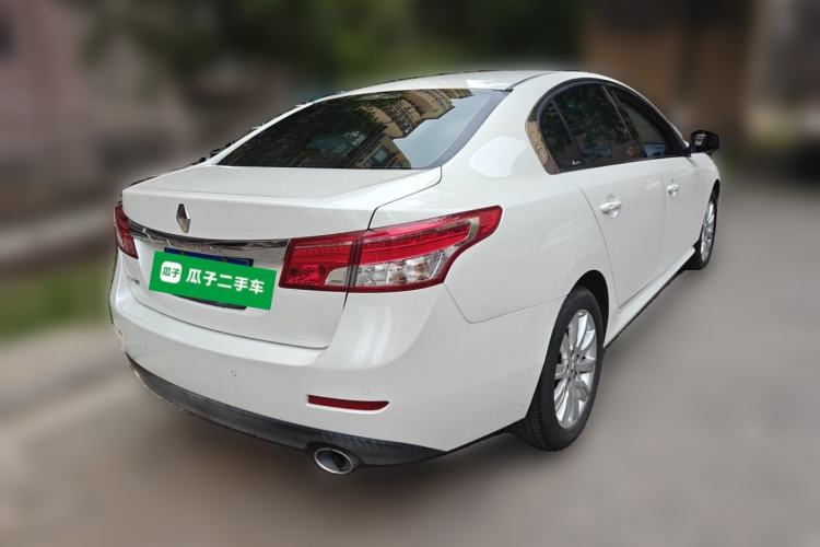 Used Renault Latitude 2015 2.0L CVT Fashion Edition Rear Right 45 Deg