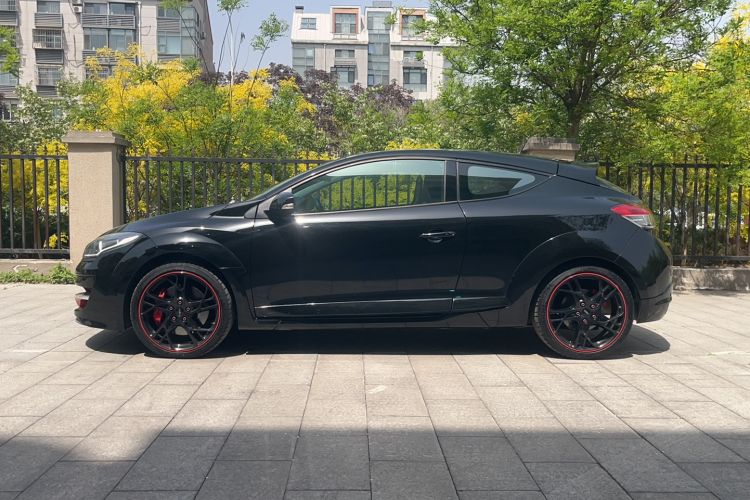 Used Renault Megane 2014 R.S. 2.0T Racing Edition Exterior 5