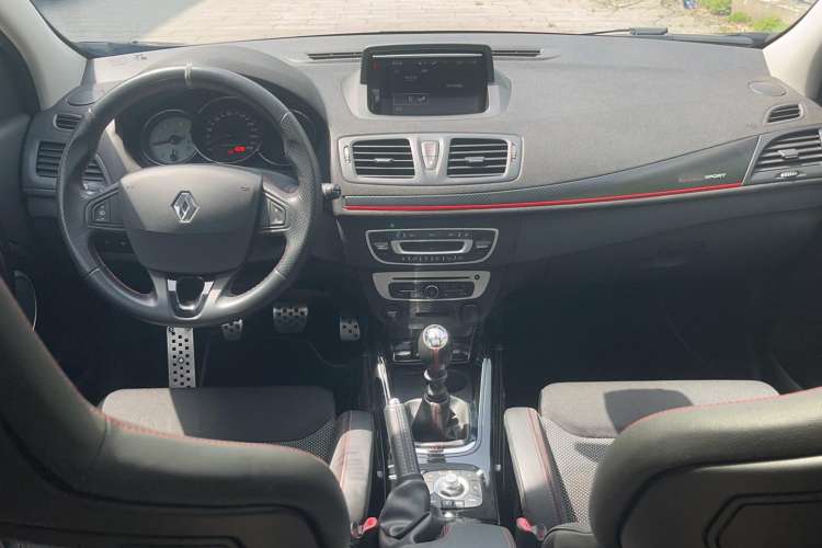 Used Renault Megane 2014 R.S. 2.0T Racing Edition Interior 3