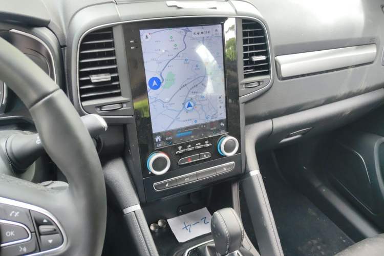 Used Renault QM6 2023 Base Model Audio And AC Panel