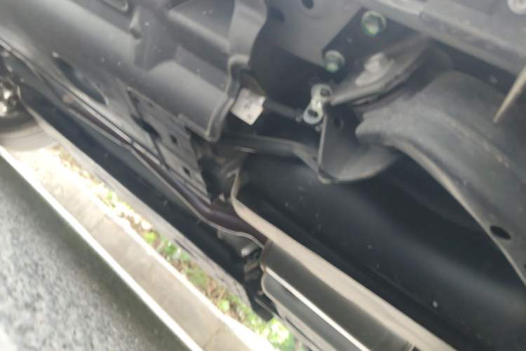 Used Renault QM6 2023 Base Model Chassis Rear Left