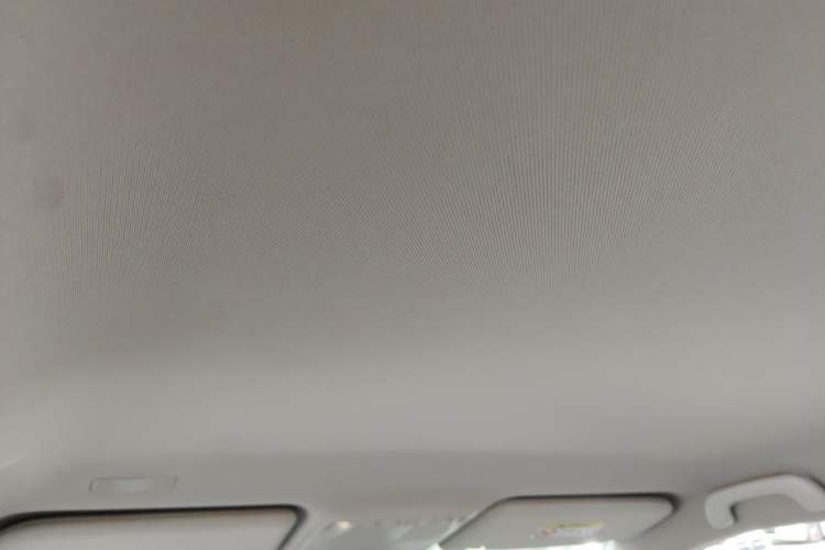 Used Renault QM6 2023 Base Model Headliner